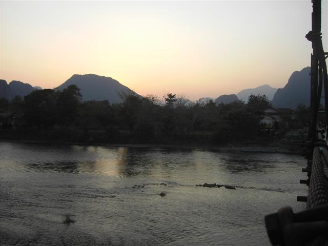 [PICT3672+(Small).JPG]