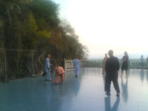 [PH_348.JPG]