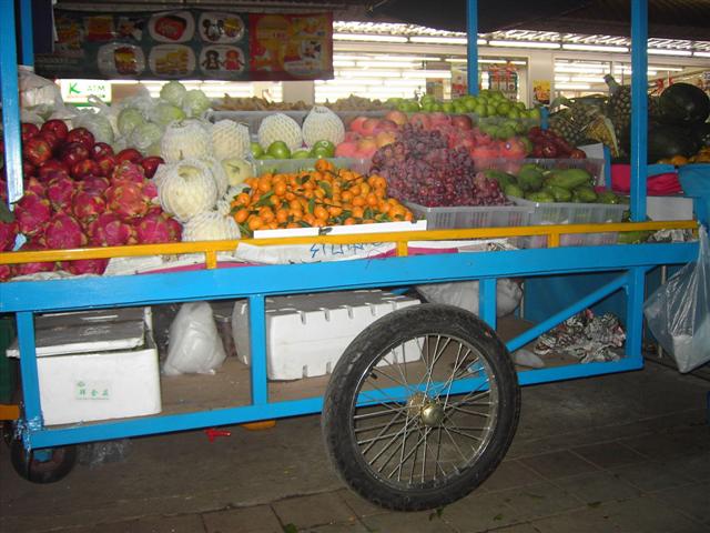 [33-PICT2510+(Small).JPG]