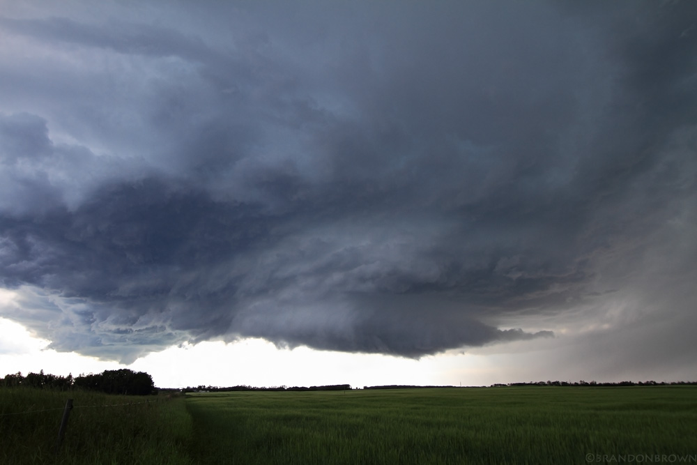 IMAGE: http://4.bp.blogspot.com/_ABqhvJ55dSQ/TEDSVptflKI/AAAAAAAAAzQ/LG8yyaSIwok/s1600/july1510supercell1.jpg