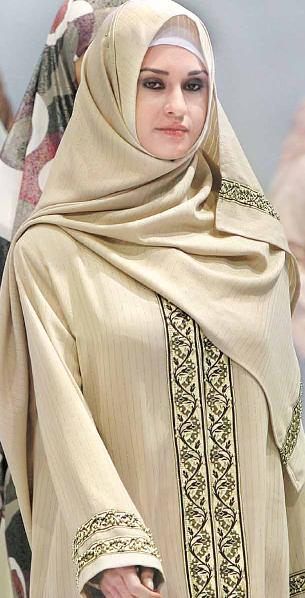 Turkish Model in Islamic Hijab during Islamic Fashion Fair Turkish Model in Islamic Hijab during Islamic Fashion Fair
