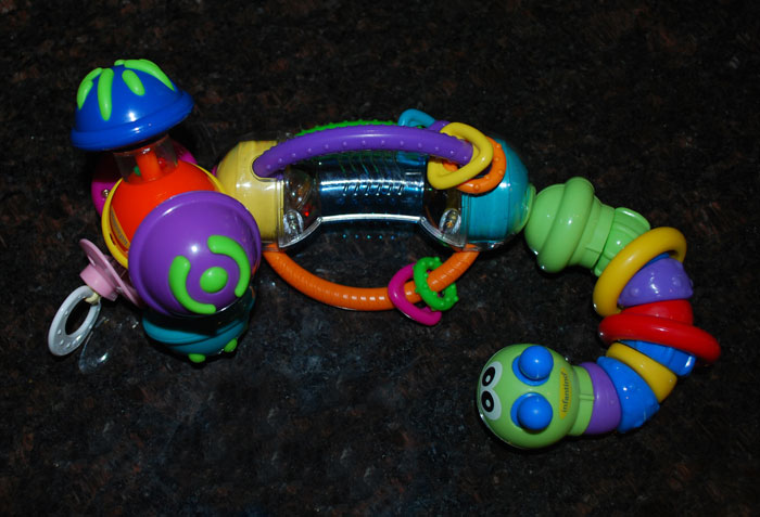 [toyfly1.jpg]