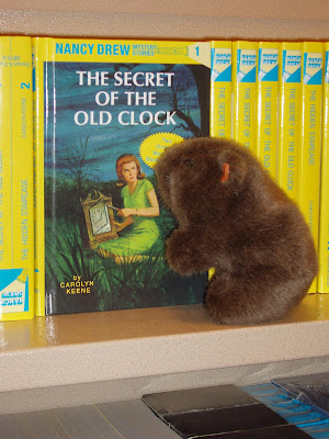 The Wombat likes Nancy Drew