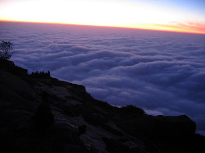 negeri diatas awan