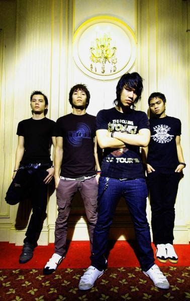 Chord & Lirik Lagu dan Video Armada – Ku Ingin Setia