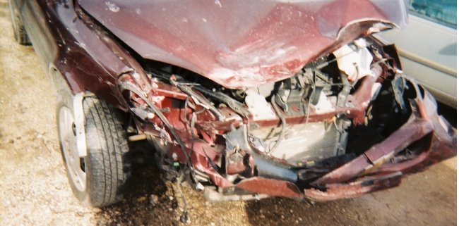 [car_wreck.bmp]