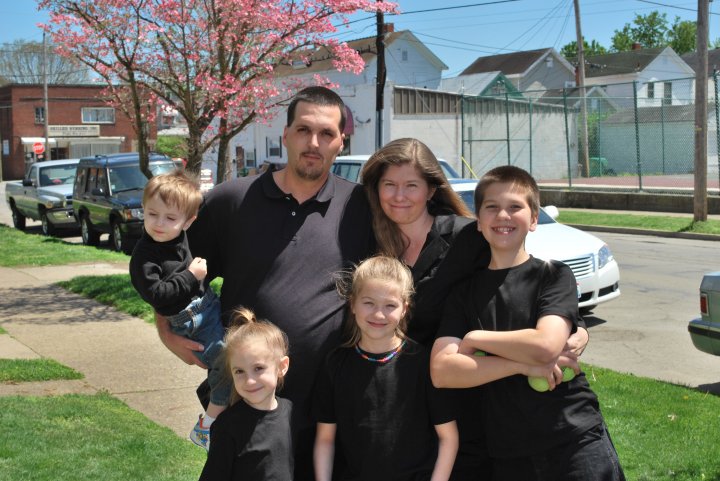 [myfamily.jpg]
