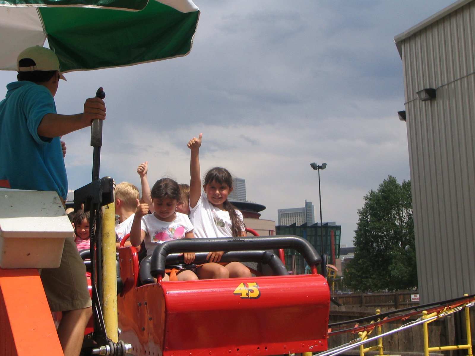 [IMG_3962.JPG]