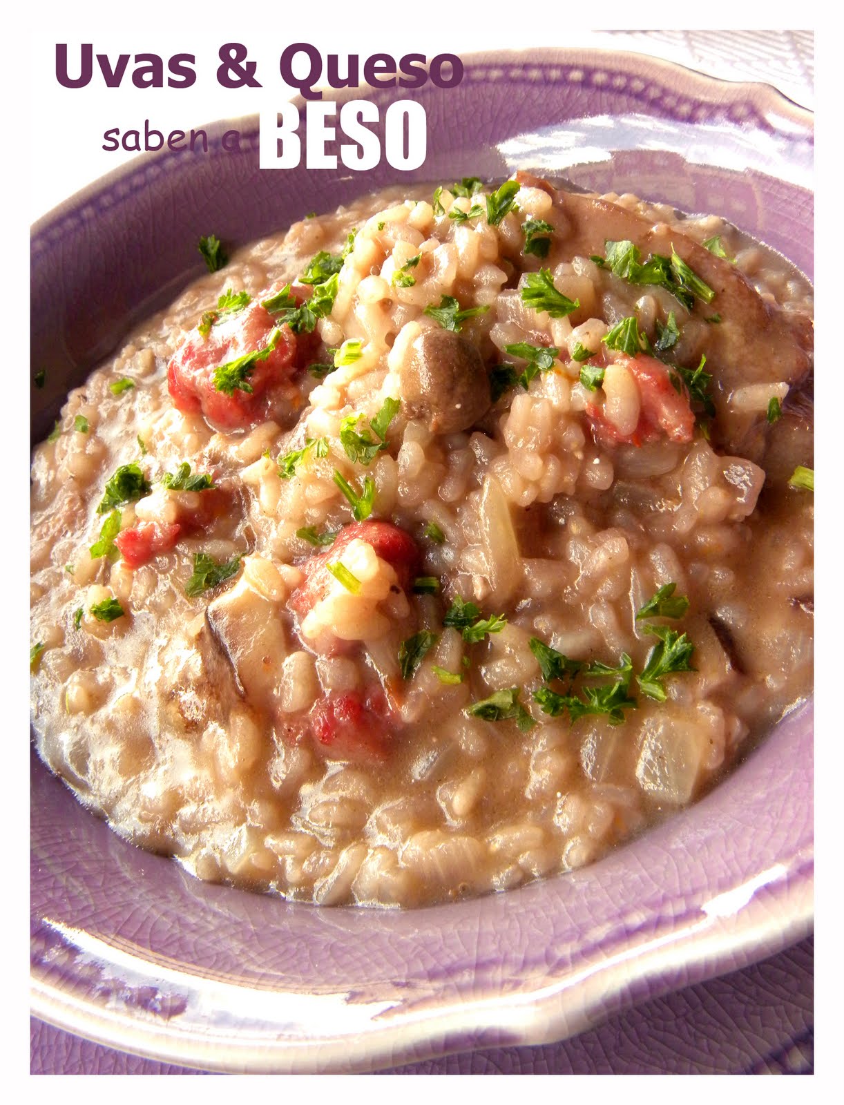 Uvas y queso Cocina casera de estilo mediterráneo Delicioso risotto