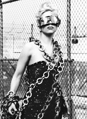 LADY GAGA