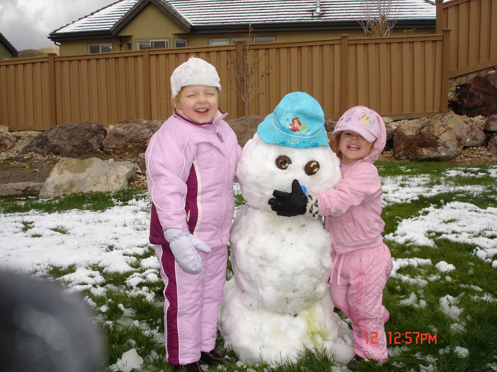[snowman+3.JPG]