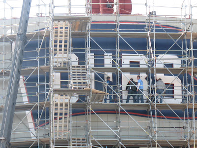 Wrigley Field Scoreboard Renovations 24
