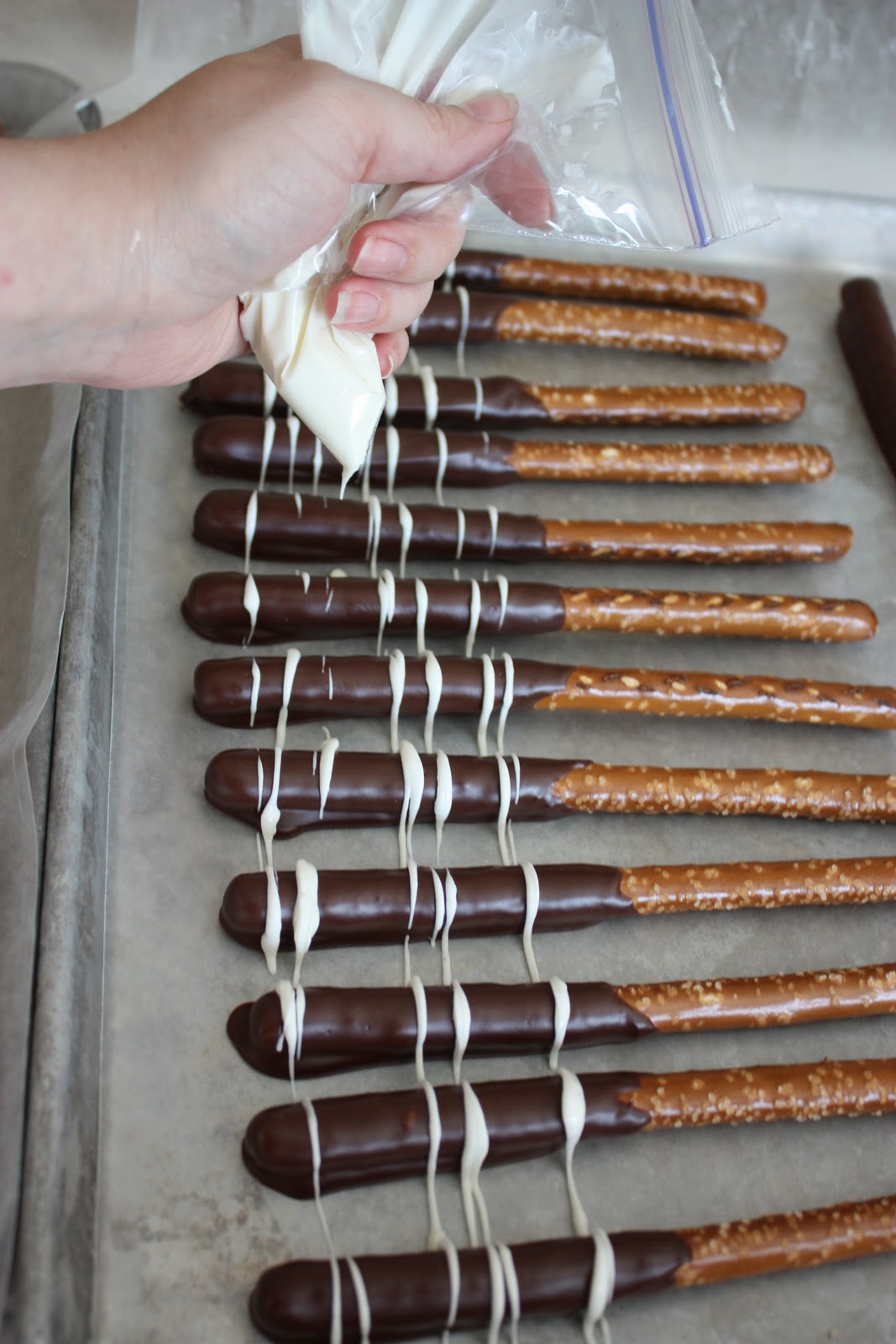 5M Creations Chocolate Dipped Pretzel Rods