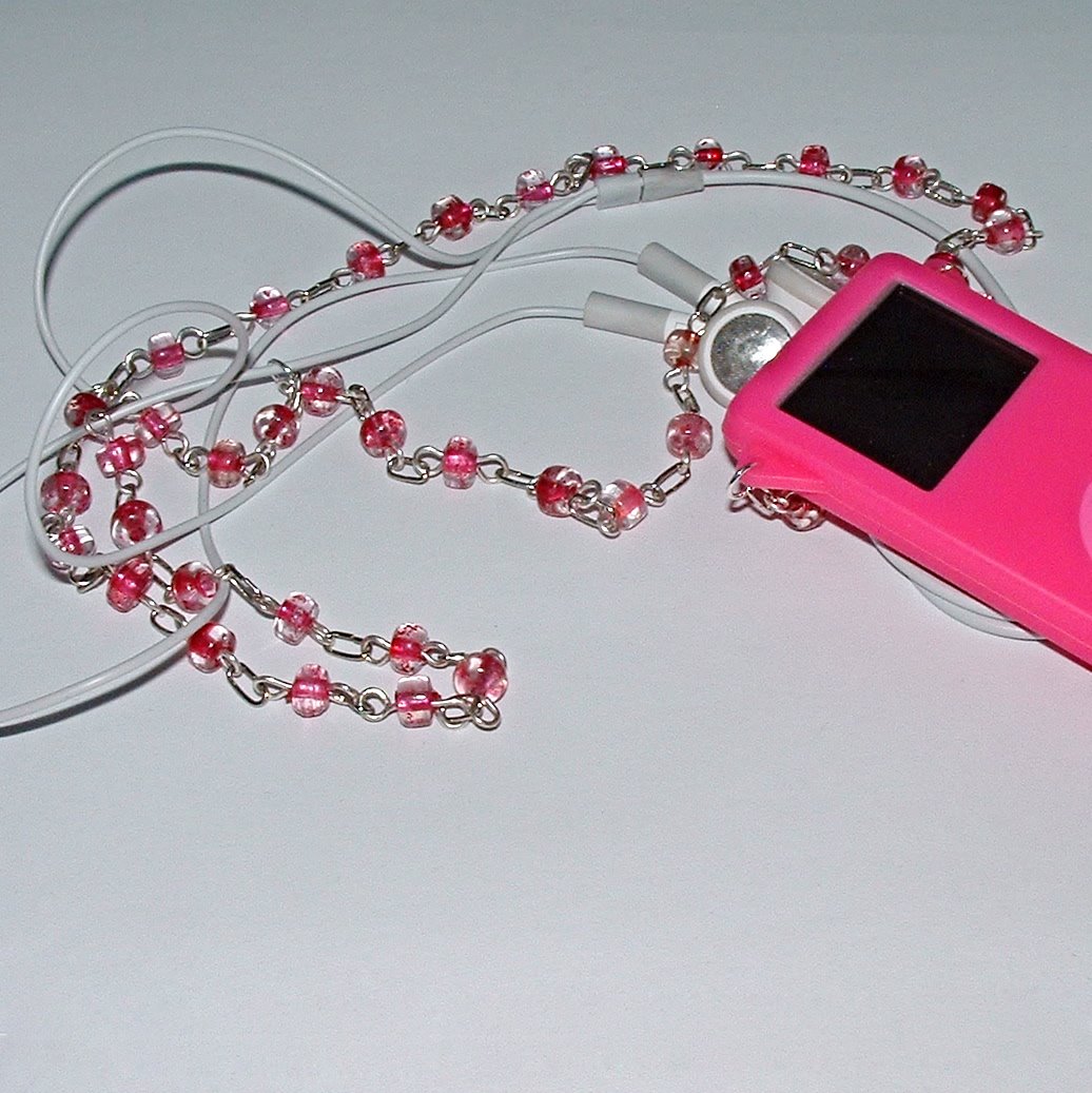 [iPod+chain.jpg]