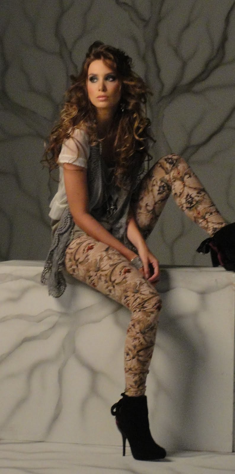 [leg.jpg]