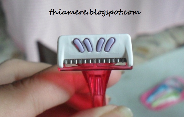 disposable bikini razors