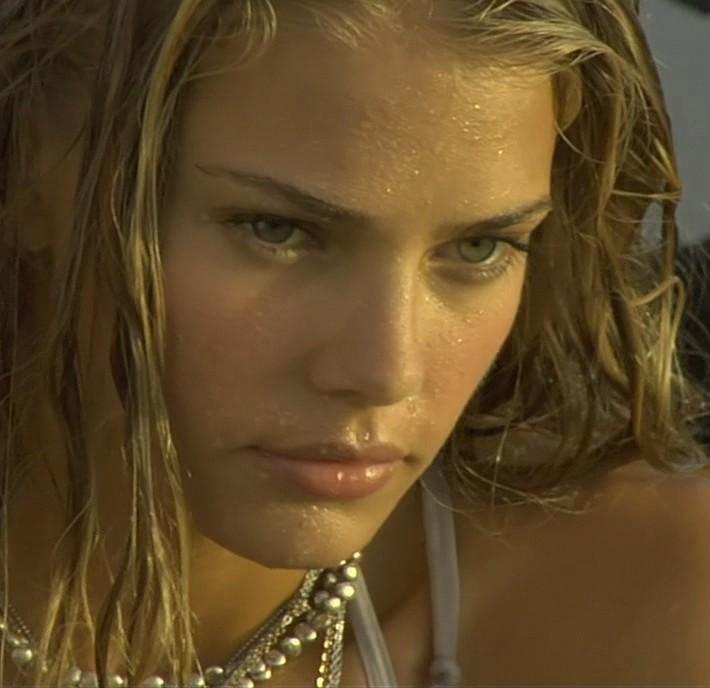 Tori+
