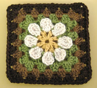 Daisy Granny Square