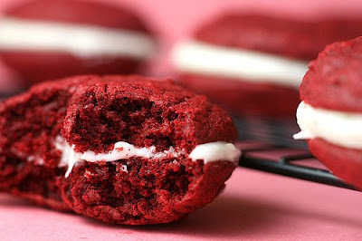 red+velvet+cookies++2 | 14 Days of Valentine - Day 14: Red Velvet Sandwich Cookies | 6 |