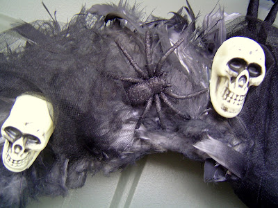 Wreath+03+close+up | Halloween Wreath | 8 |