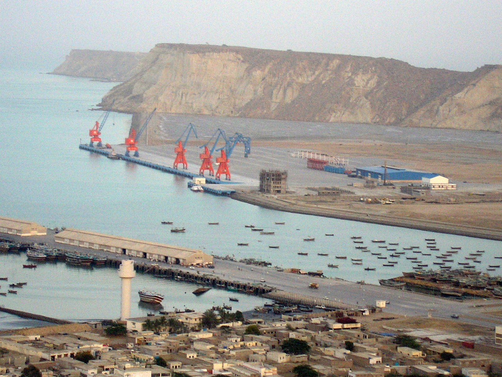[Gwadar_Port.jpg]