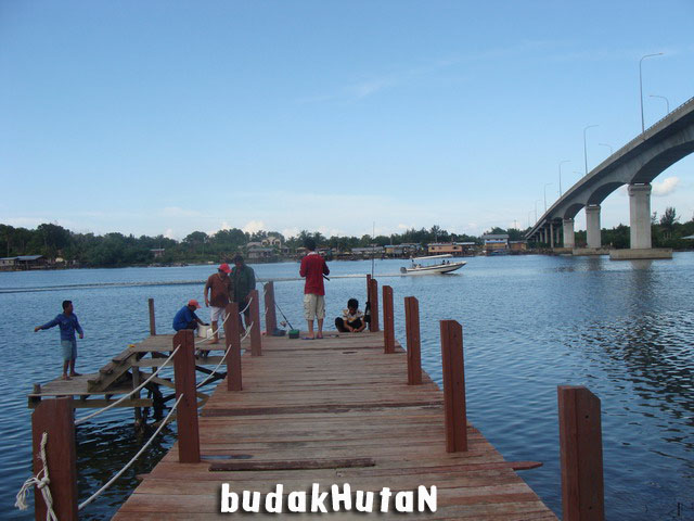 [budakhutan08-mancing1-5.jpg]