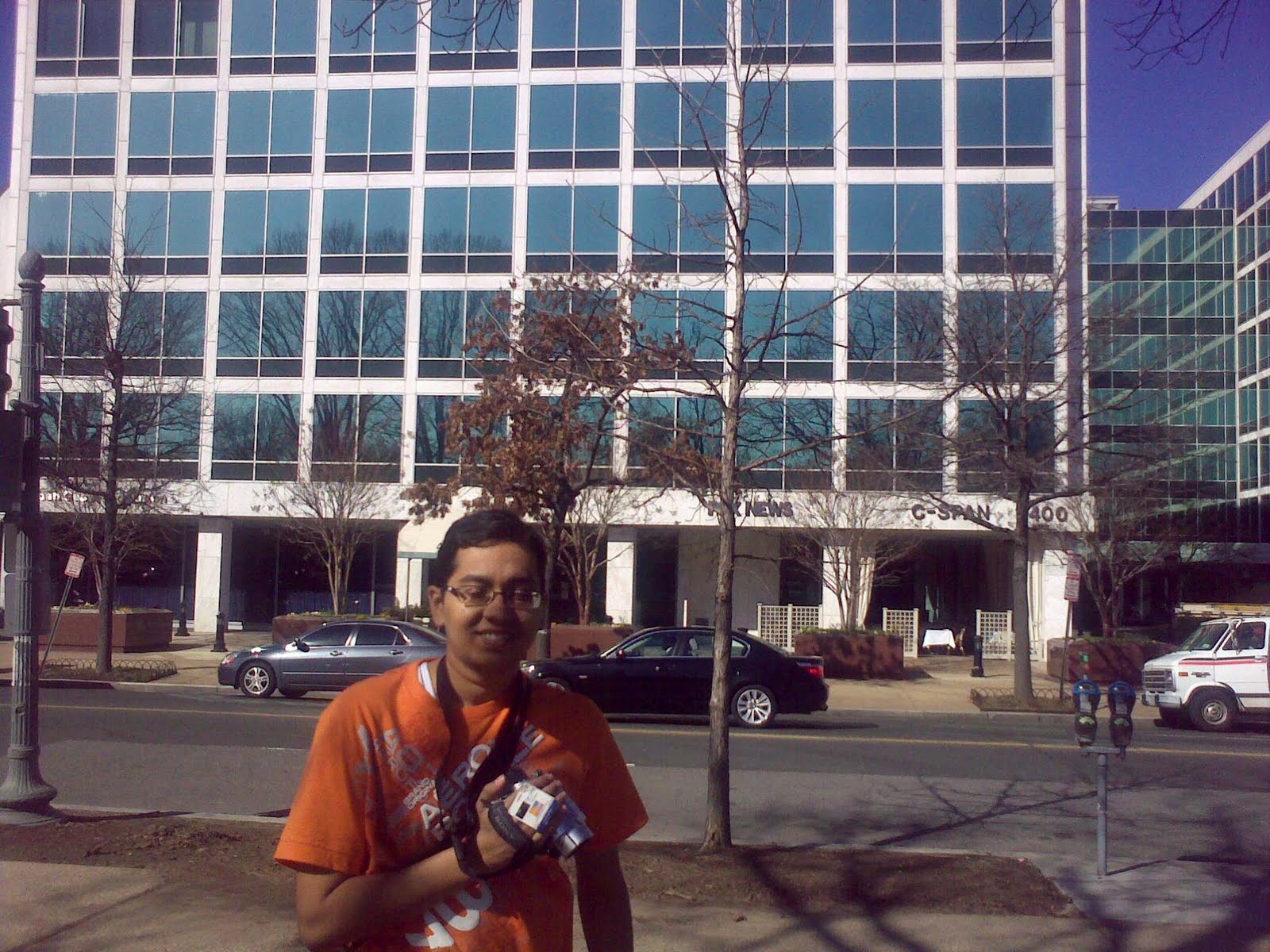 [18032010775-713414.jpg]