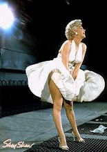 MARILYN MONROE !