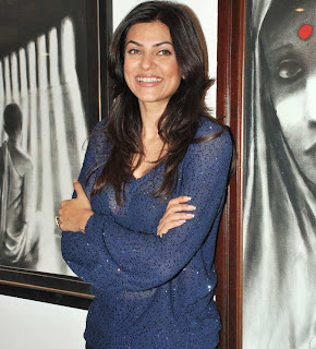 Sushmita Sen Launch Charcoal Exibition