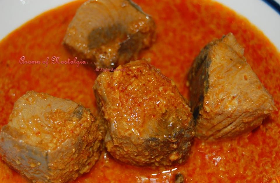 Tuna in coconut gravy