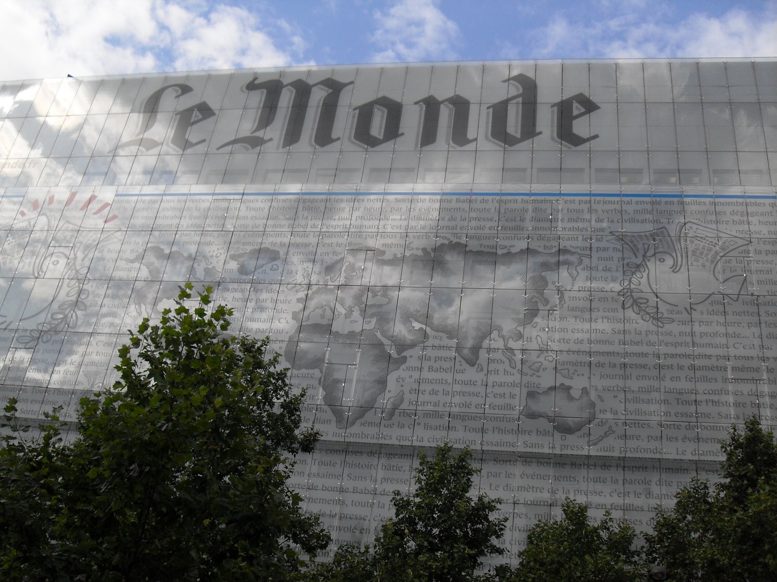 [Paris+2009+077.JPG]