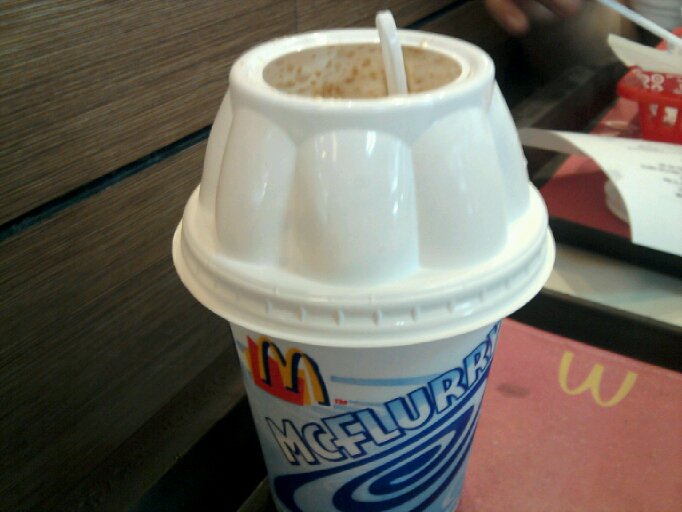 eat all you can mcdonald's....8mcdo....chicken mcnuggets please....