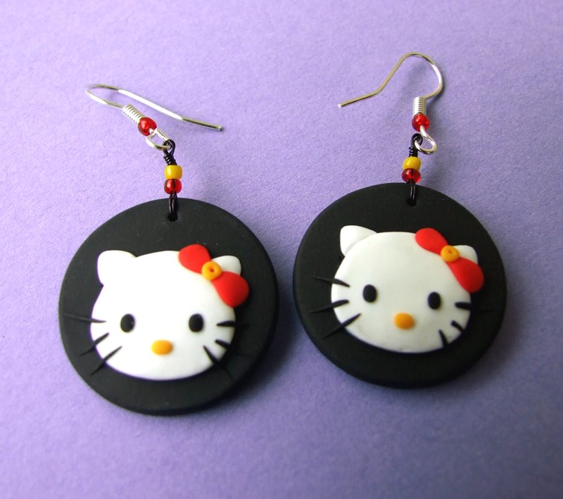 [hellokitty2.jpg]