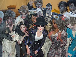 Make A Halloween Party