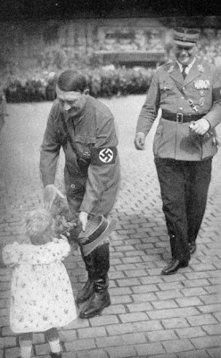 thesis statement adolf hitler