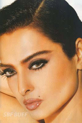 Rekha Latest Photo