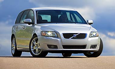 wagon version of the S40