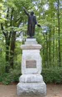 Hooper.06.gravesite.jpg Hooper.06.gravesite.jpg