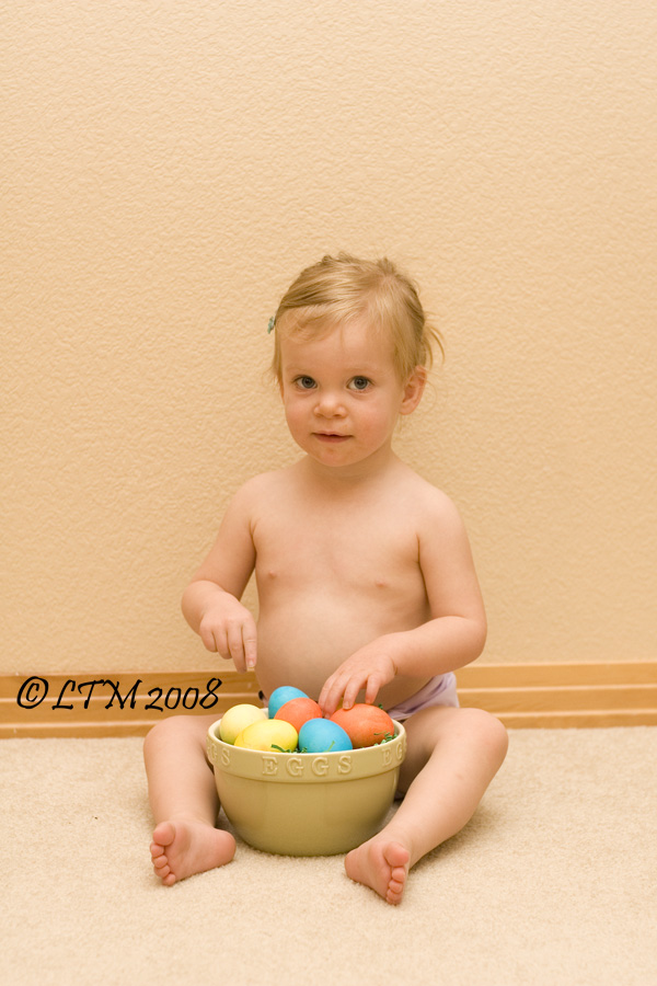 [Maddy+Egg+dying+09+5.jpg]