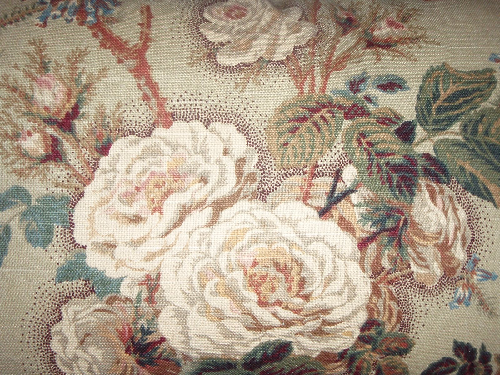 [floral+pillow+008.jpg]