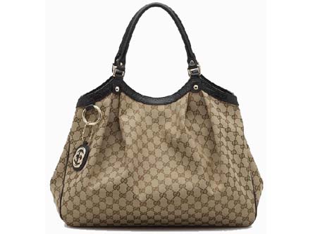 Ipops Collections: TAS SANTAI BRANDED FAVORIT