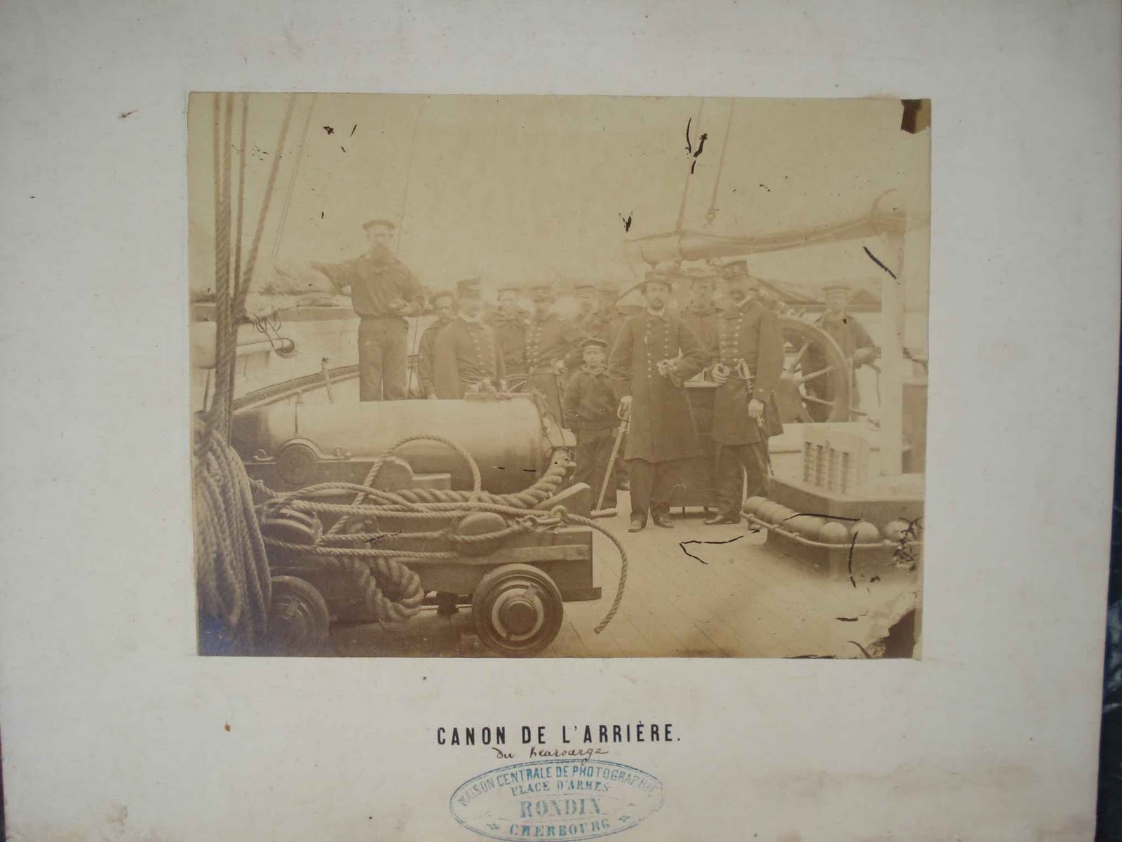 [photos+rondin+006b-6.jpg]