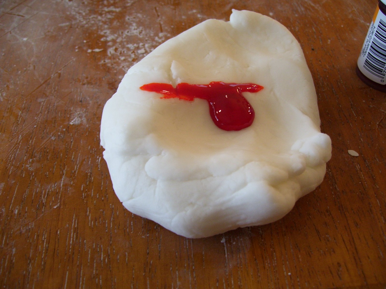 [my+first+fondant+cake+032.jpg]