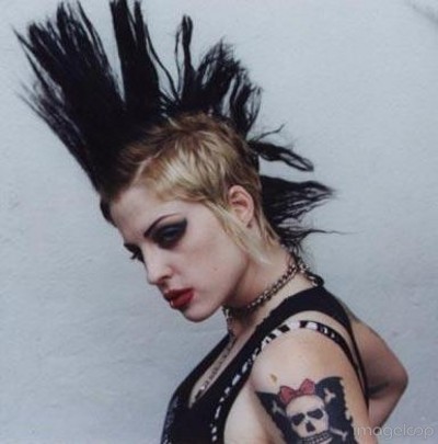 gazelesseyes:  Brody Dalle is hot omg  i swear to god just  unf  