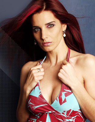 Fotos de Laura Borlini posando muy sexy Hayden Fotos y