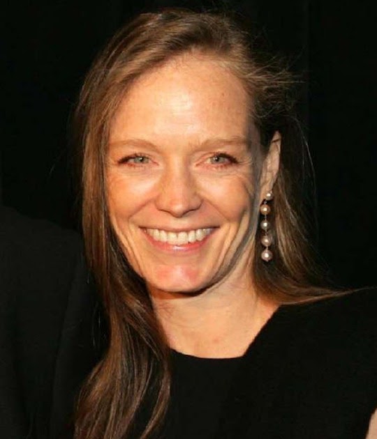 Suzy Amis Net Worth | celebrity rich list - celebrity worth stars