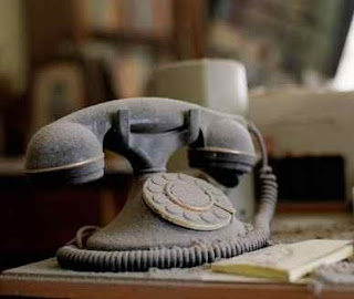 telefono_polvere.jpg