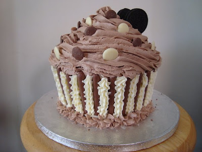 Desperately cupcake fix sugar cakes 2009 amazing need am Soph4Soph: craving cupcakes!