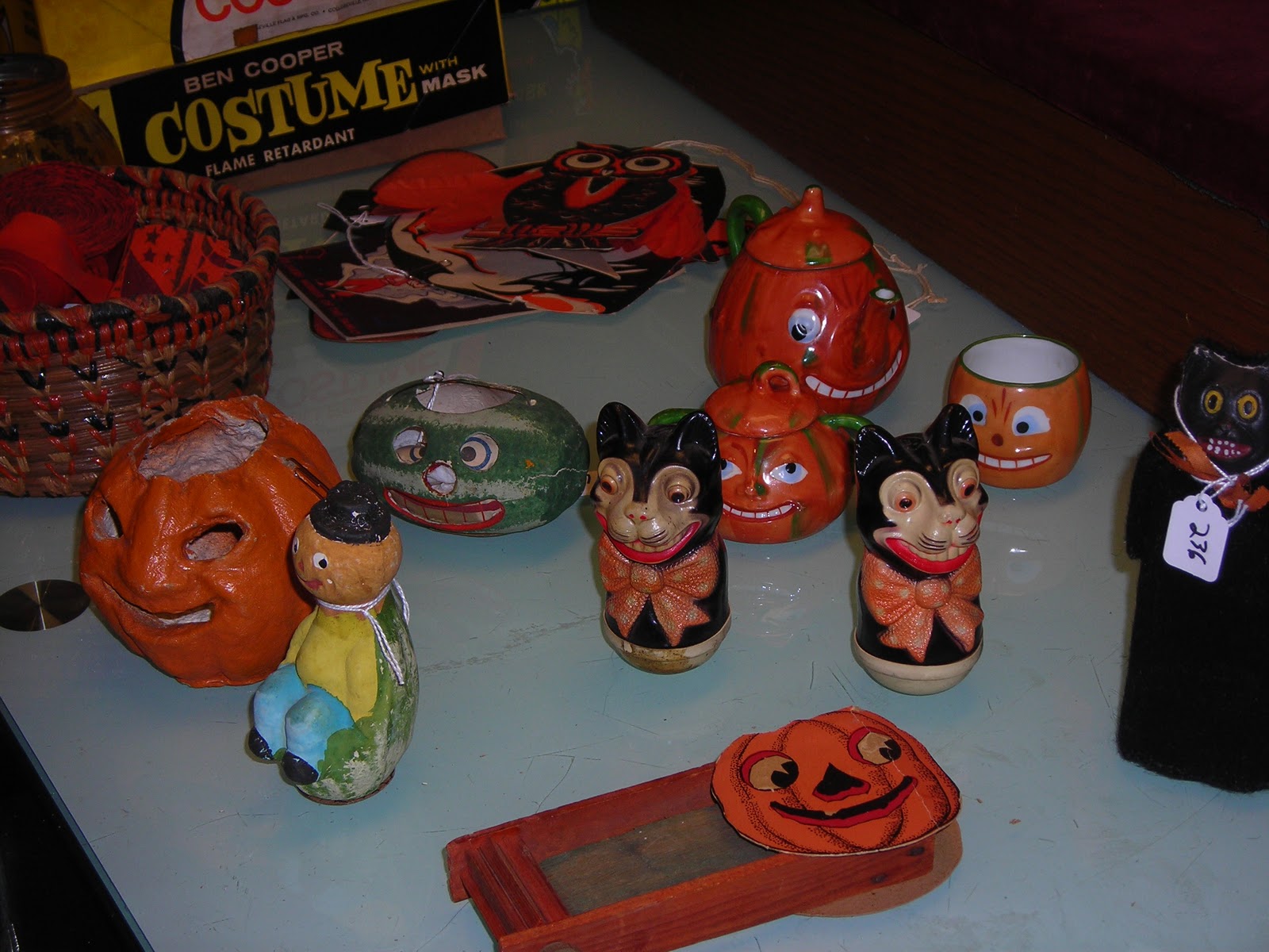 Seeking Treasures In The Golden Afternoon Antique Halloween Auction