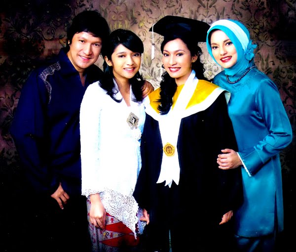 Wisuda di FIB, UI, 2009